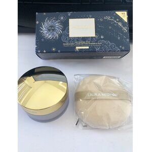 LAURA MERCIER   Translucent Loose Setting Powder And Puff Set.